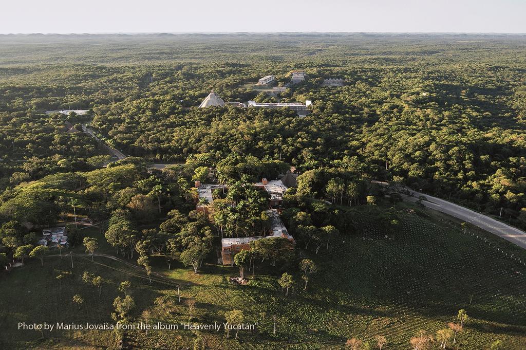 La Casa Del Mago Bed & Breakfast Уксмал Екстериор снимка