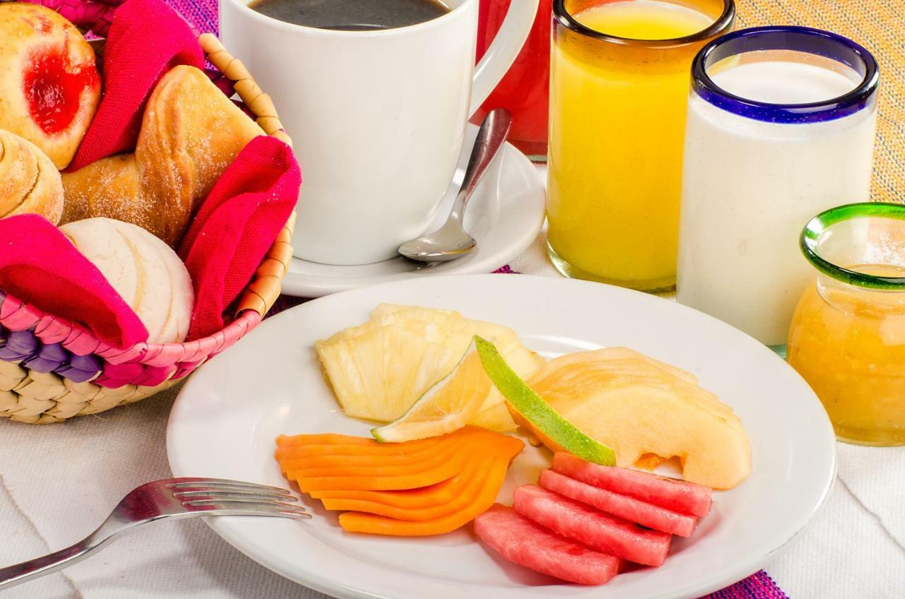 La Casa Del Mago Bed & Breakfast Уксмал Екстериор снимка